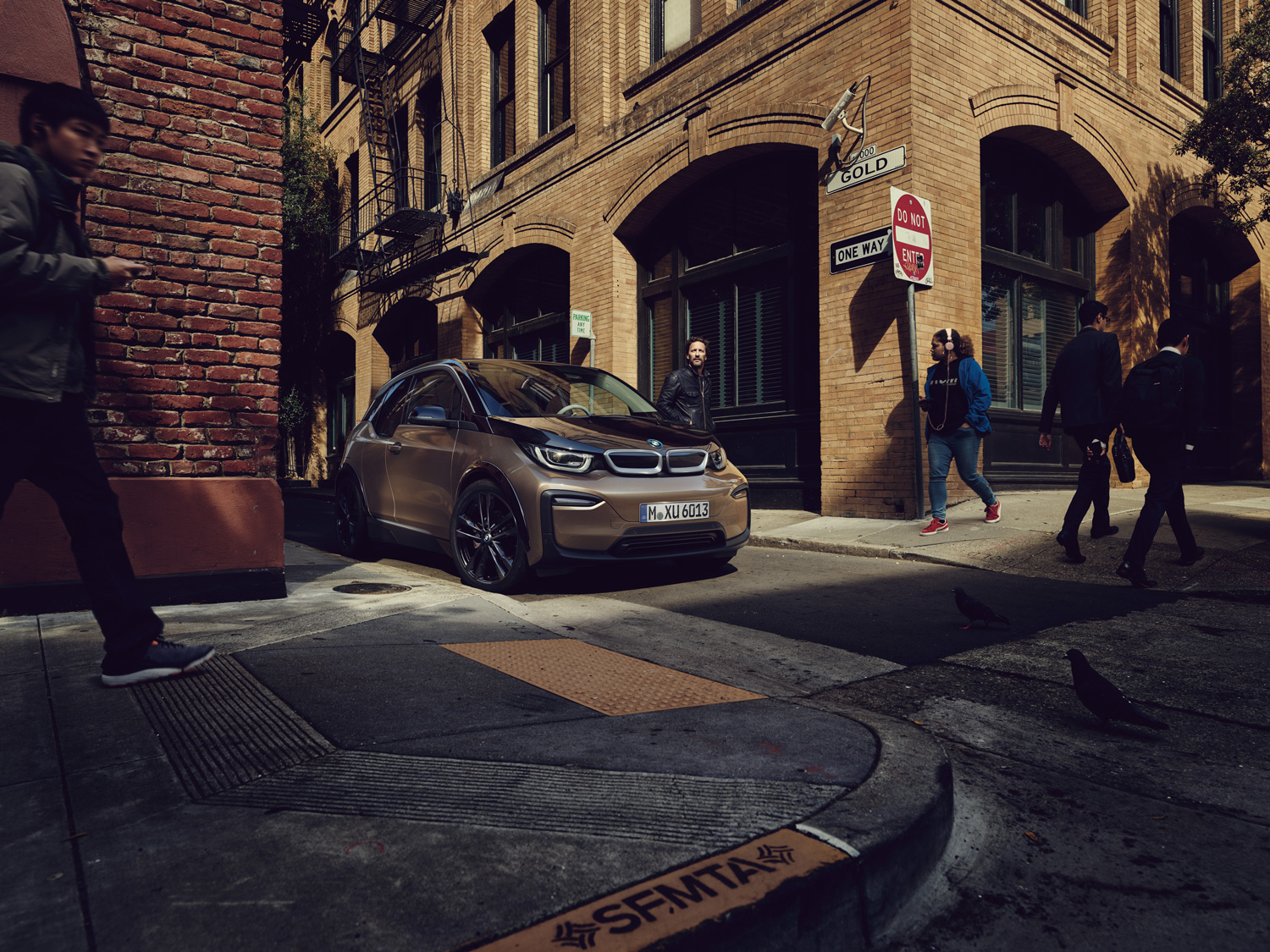 BMW updates i3 and i3s battery capacity and range Electric & Hybrid