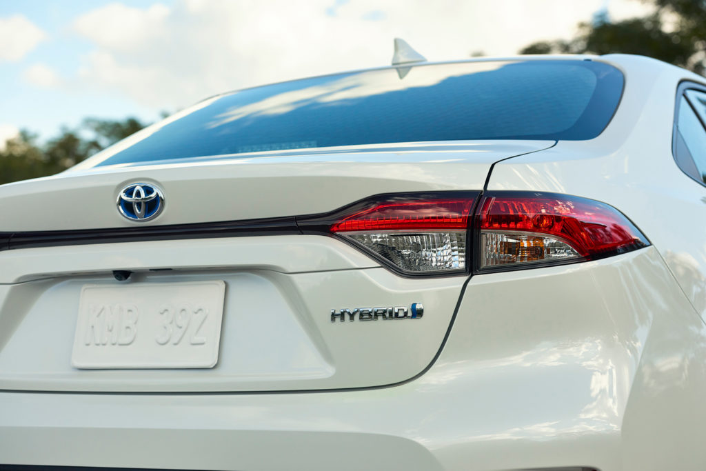 Toyota to introduce Corolla Hybrid variant in 2020