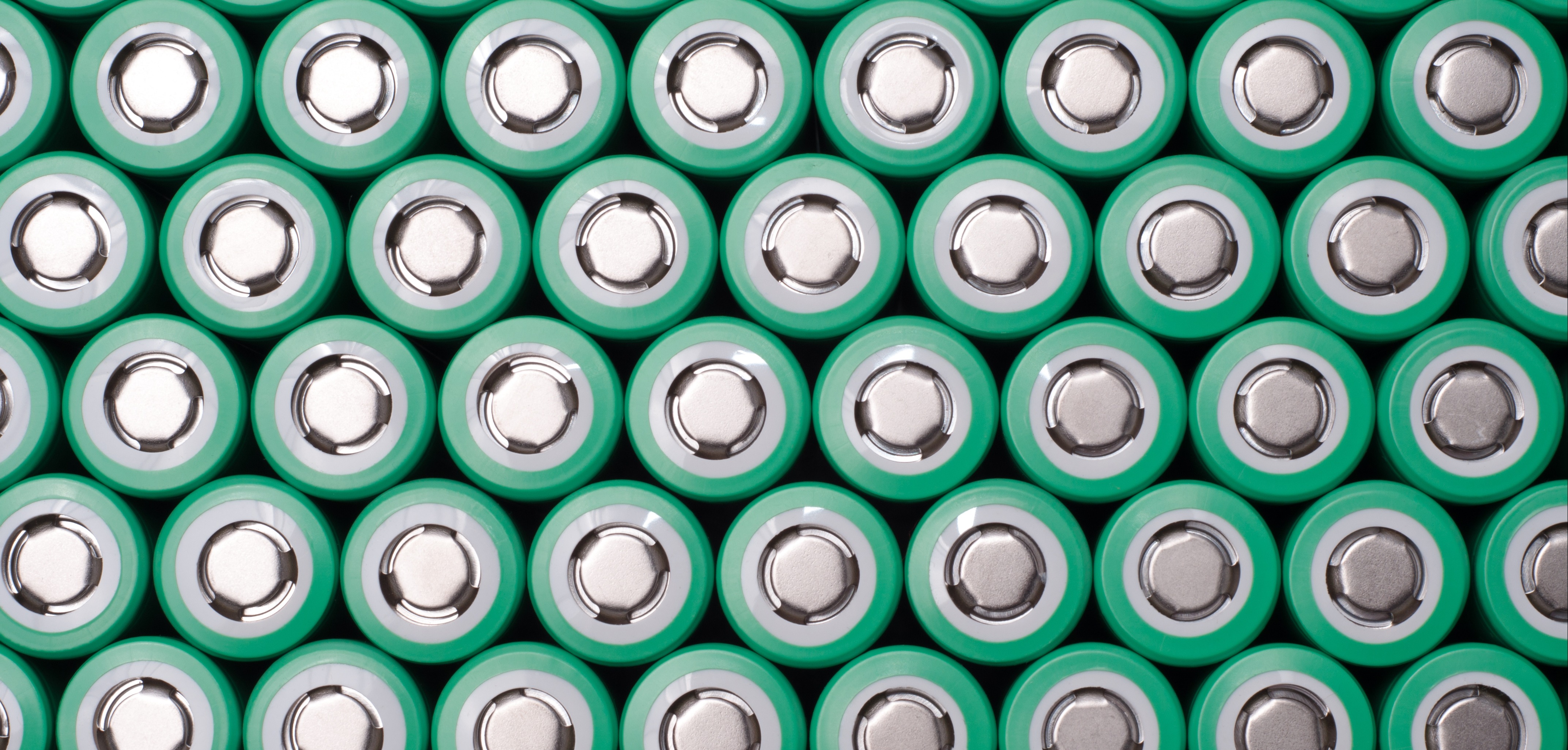UK publishes new standard for handling EV batteries Electric & Hybrid