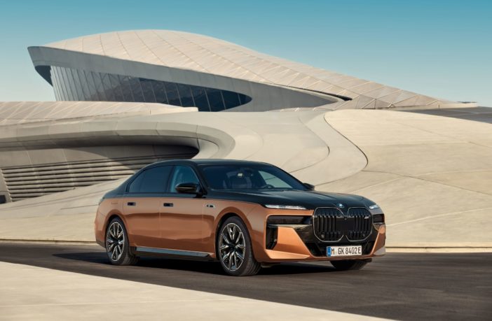BMW unveils the i7 M70 xDrive, the fastest and most powerful model in ...